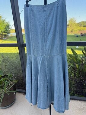 VENUS Light Blue Denim maxi flare Skirt with front slit